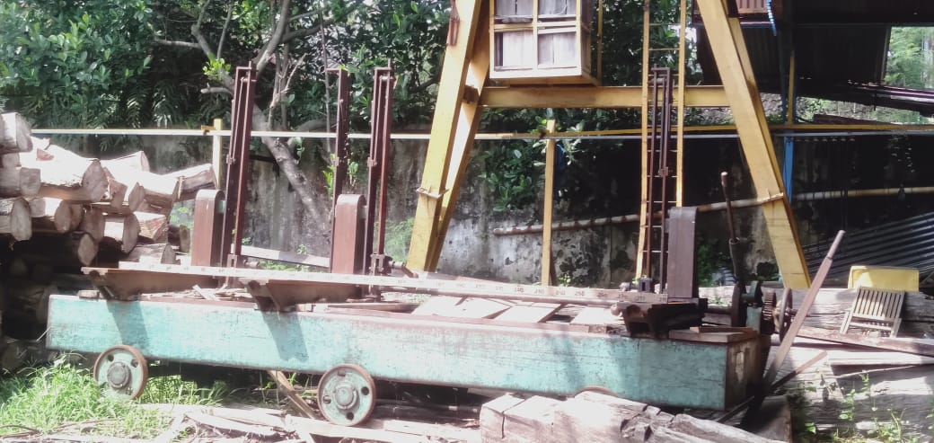 Lorry Log Band Saw 44 Inch